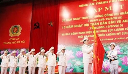 Công an TP. Hà Nội đón nhận danh hiệu Anh hùng LLVTND